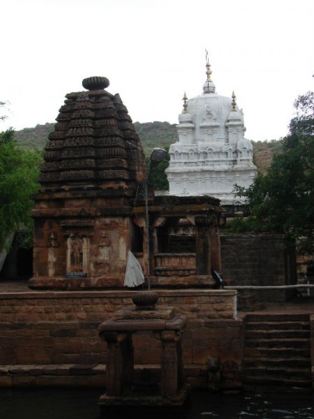 Mahakuta_group_of_temples.jpg