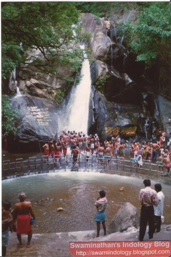 Courtallam water Fallas, August 1996.webp